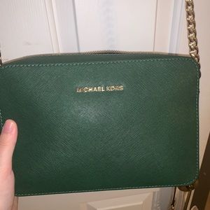 MK Jet Set Large crossbody